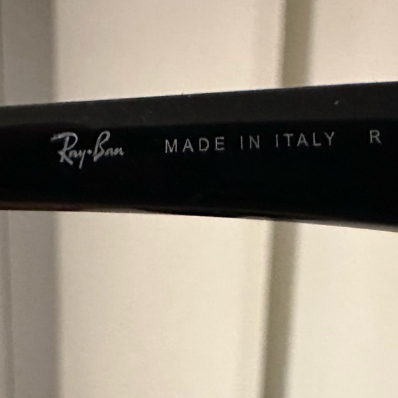 Ray Ban Glasses - Picture 3 of 7